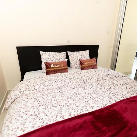 Promenade Seaview Heaven * لارنكا